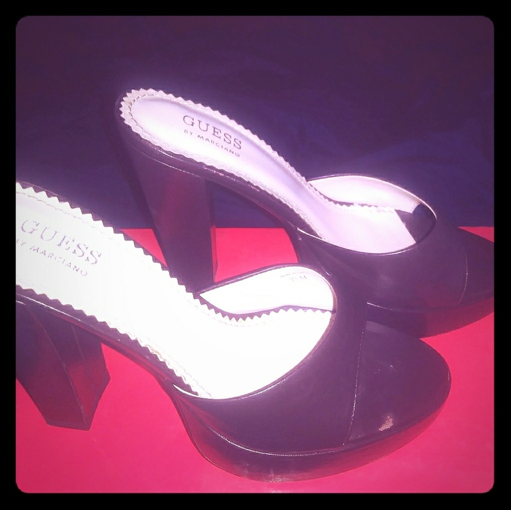 GUESS Chocolate Brown Chunky Heels